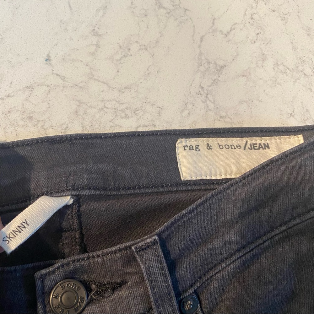 NWOT rag & bone distressed charcoal grey skinny jean - Picture 6 of 13